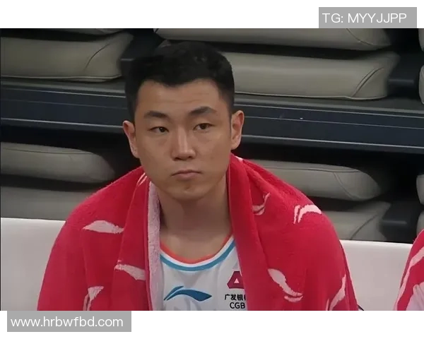 克里斯砍下29分高诗岩被驱逐山东六人得分上双再胜北控实现赛季四杀